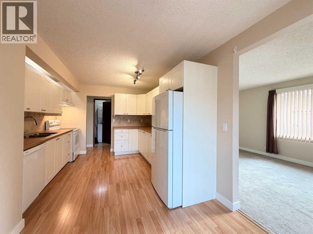 1, 1202 2 Street NE — photo 12