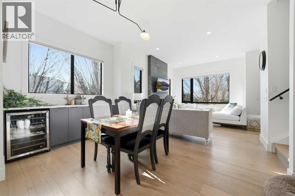 1502 37 Avenue SW — photo 9
