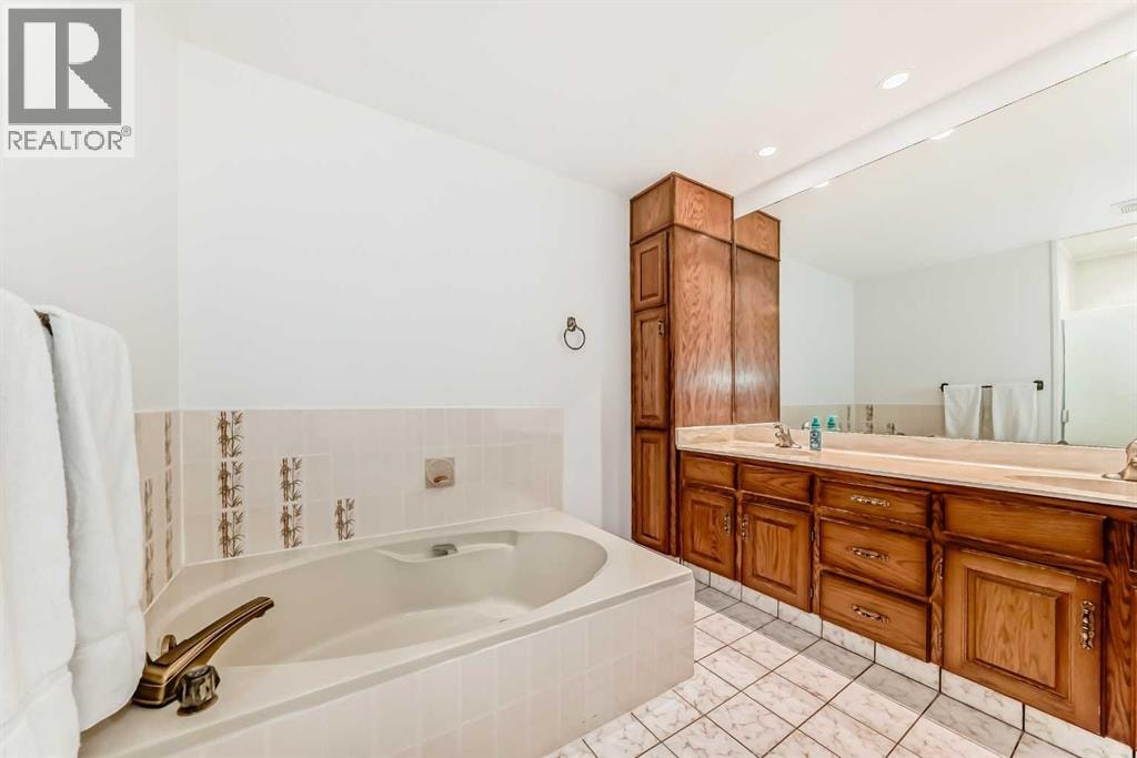 71 Edenwold Place NW — photo 25