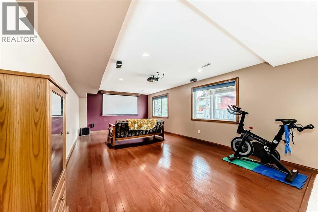 71 Edenwold Place NW — photo 40