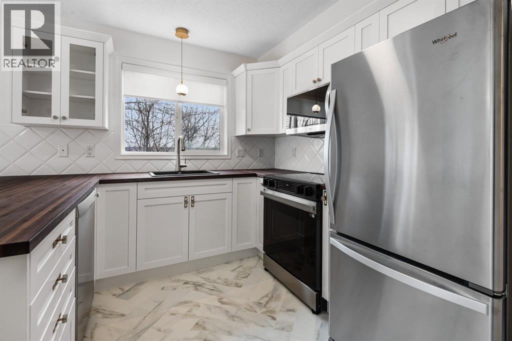 2205, 7451 Springbank Boulevard SW — photo 10