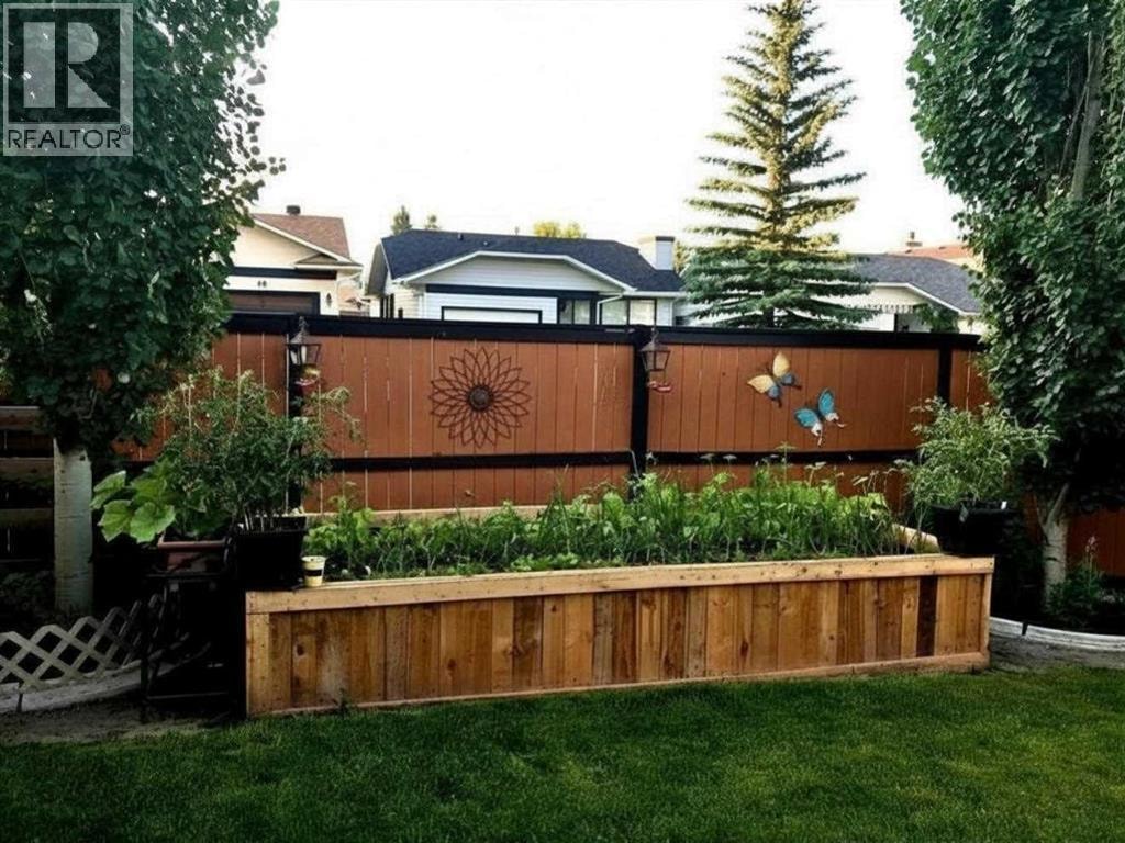 4 Cedargrove Way SW — photo 31