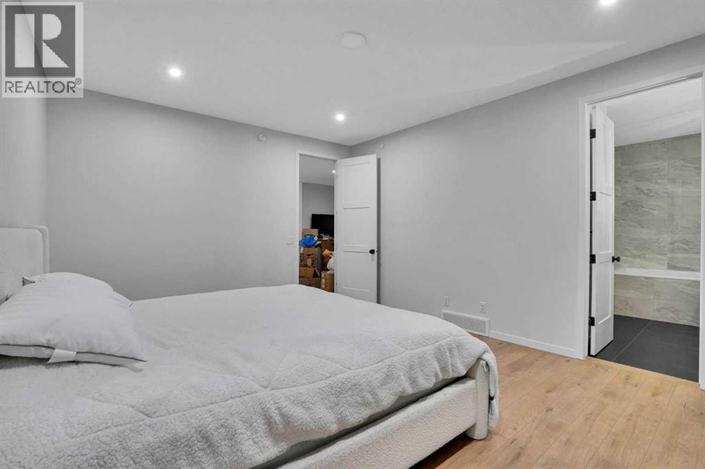 54 Calhoun Crescent NE — photo 16