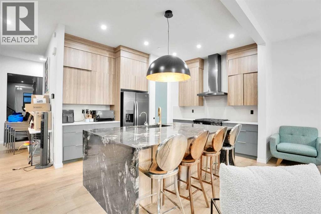 54 Calhoun Crescent NE — photo 3