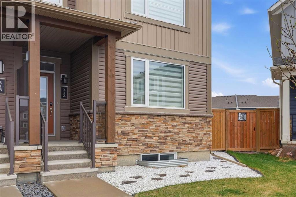 312 Carrington Way NW — photo 2