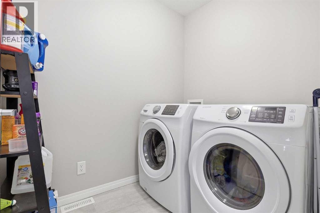 312 Carrington Way NW — photo 25