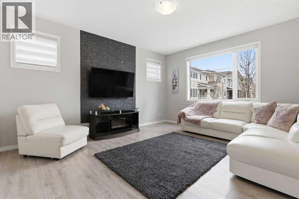 312 Carrington Way NW — photo 5