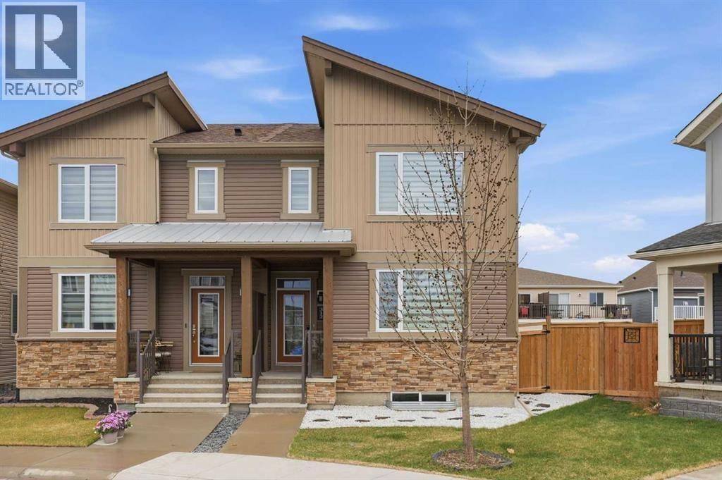 312 Carrington Way NW — photo 1