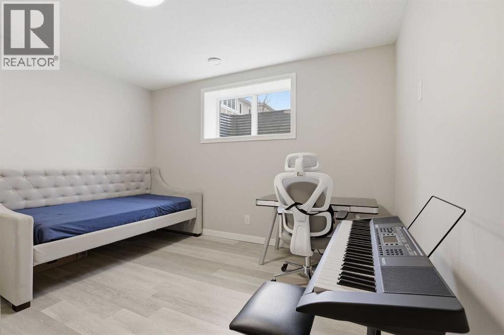 312 Carrington Way NW — photo 33