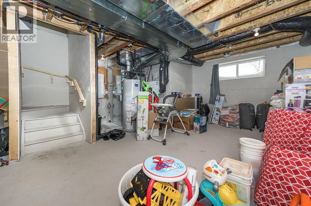 2049 Cobblespring Avenue SW — photo 16