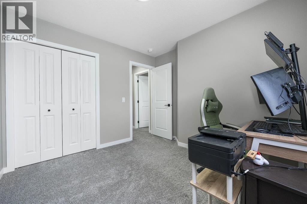 2049 Cobblespring Avenue SW — photo 8