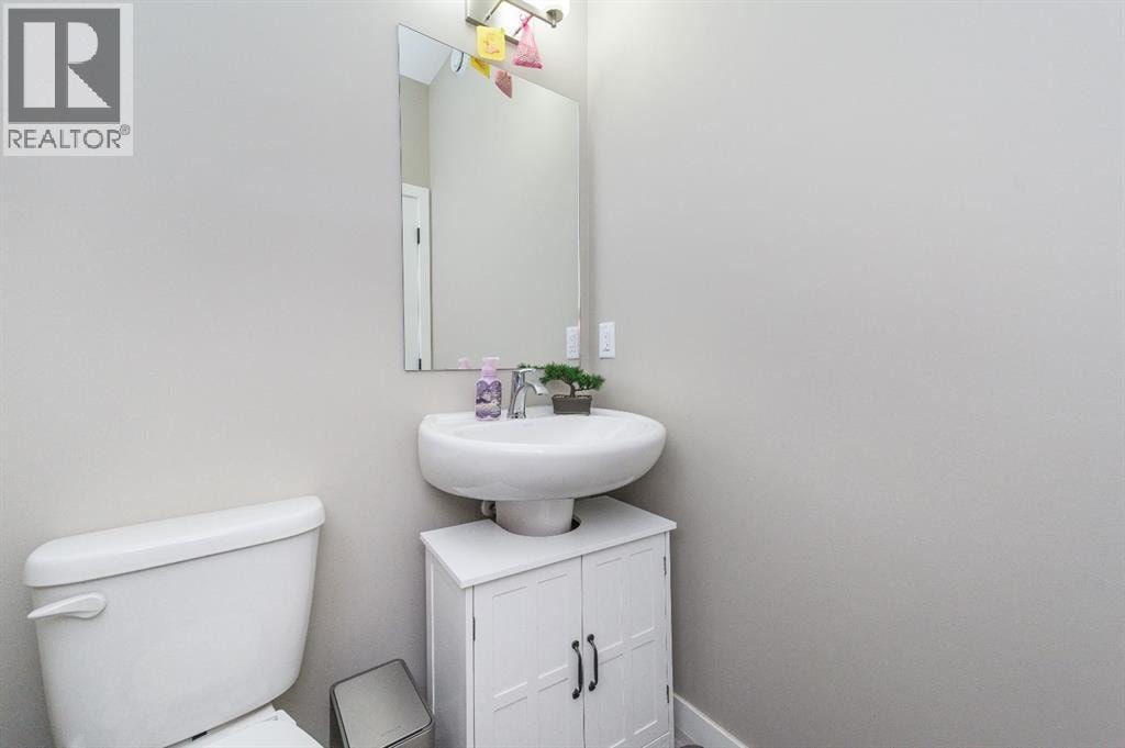 2049 Cobblespring Avenue SW — photo 7