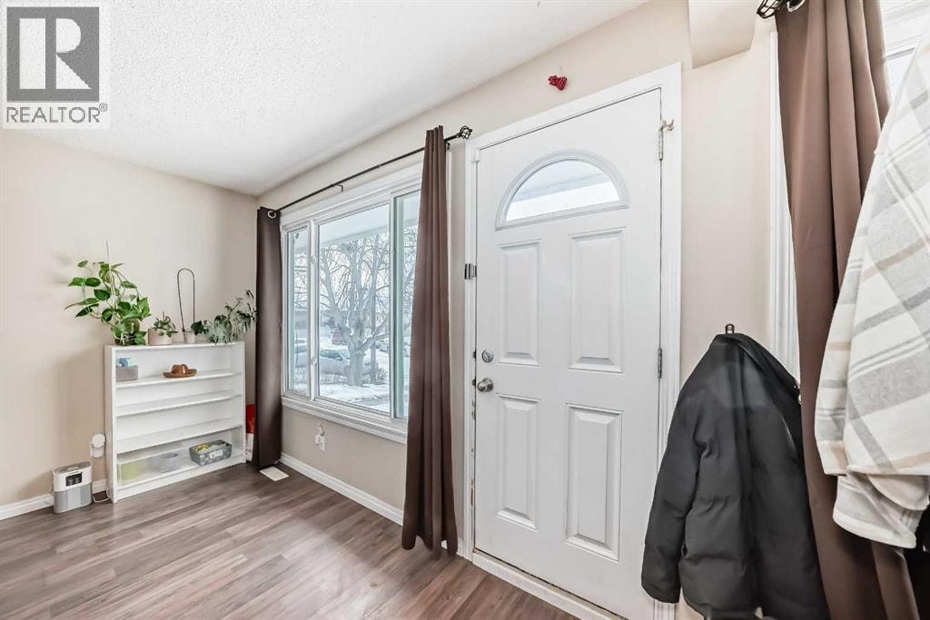 118 Dovertree Place SE — photo 5
