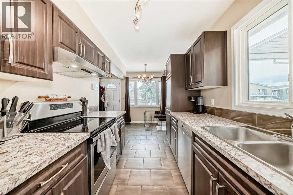 118 Dovertree Place SE — photo 10