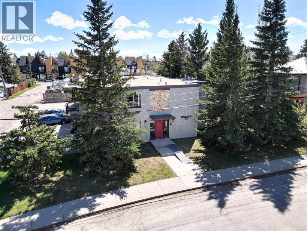 1639 Acton Avenue SW — photo 4