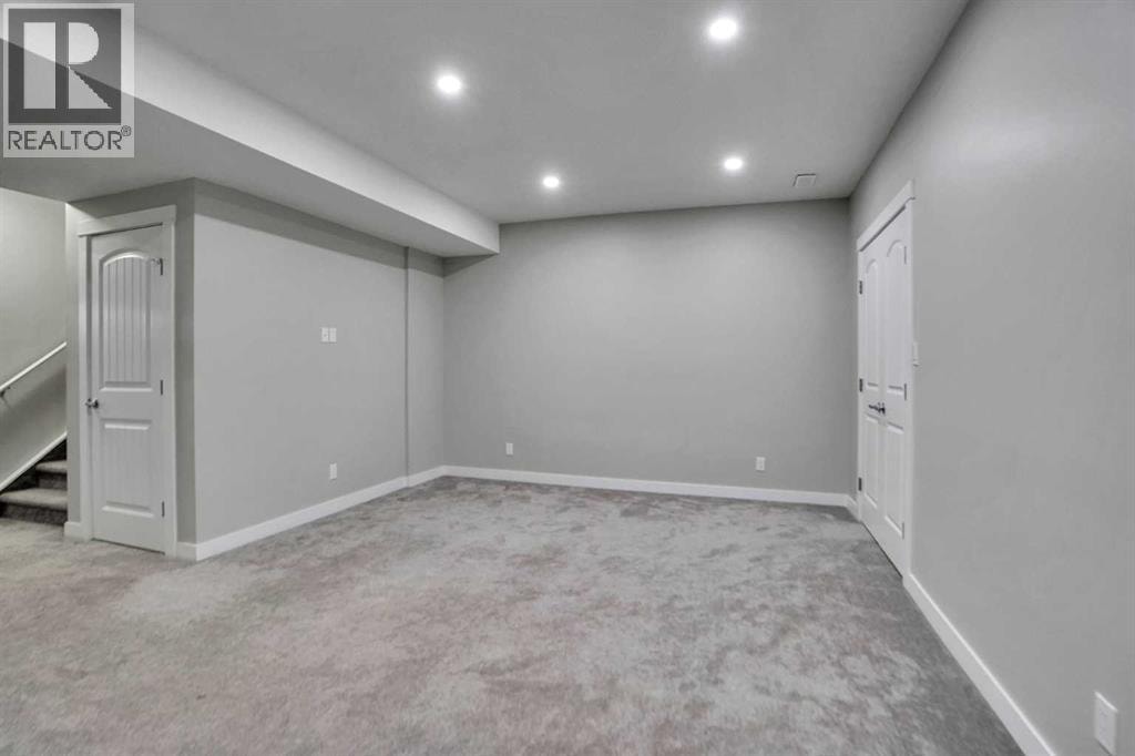 92 Red Embers Terrace NE — photo 33