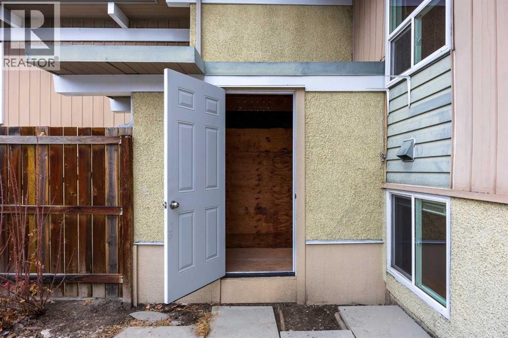 704, 11010 Bonaventure Drive SE — photo 32