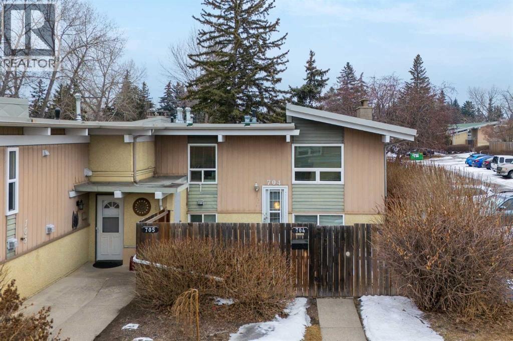 704, 11010 Bonaventure Drive SE — photo 31
