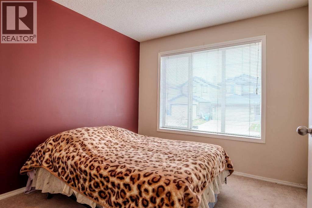 161 Saddlecrest Close NE — photo 16