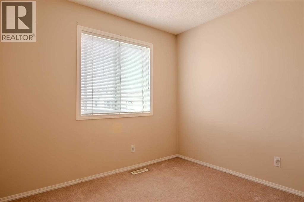 161 Saddlecrest Close NE — photo 24
