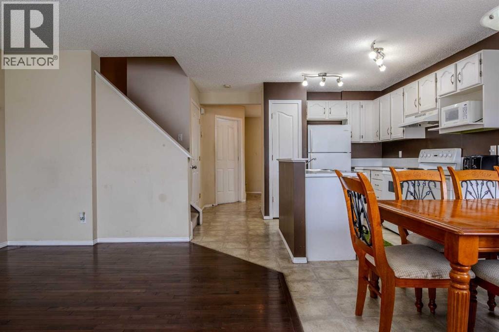 161 Saddlecrest Close NE — photo 10