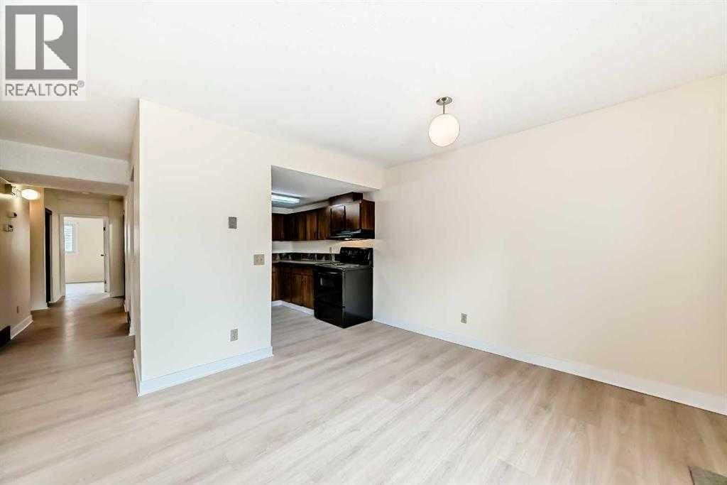 702, 1540 29 Street NW — photo 3