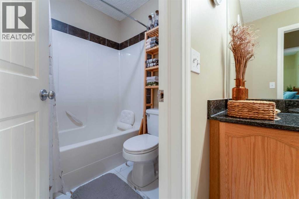 206, 8 Prestwick Pond Terrace SE — photo 15