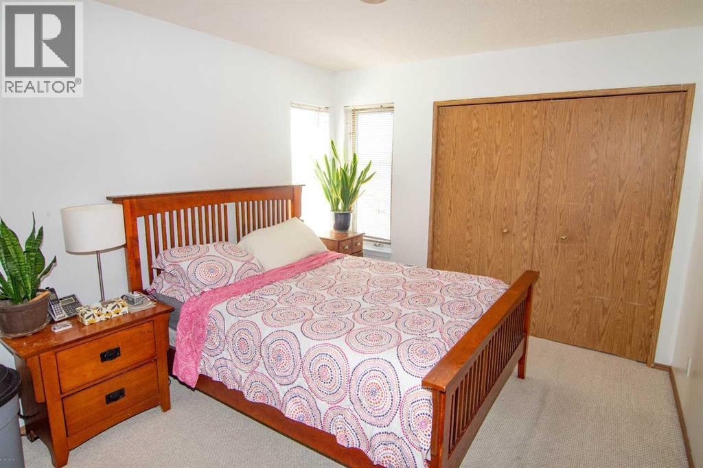 3850 Catalina Boulevard NE — photo 11