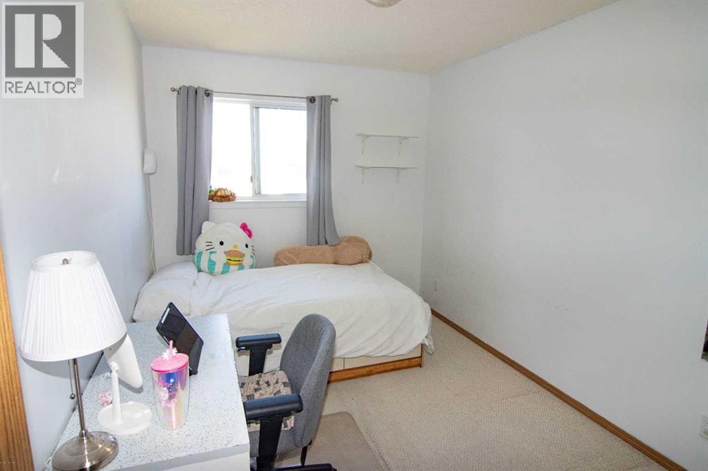 3850 Catalina Boulevard NE — photo 13