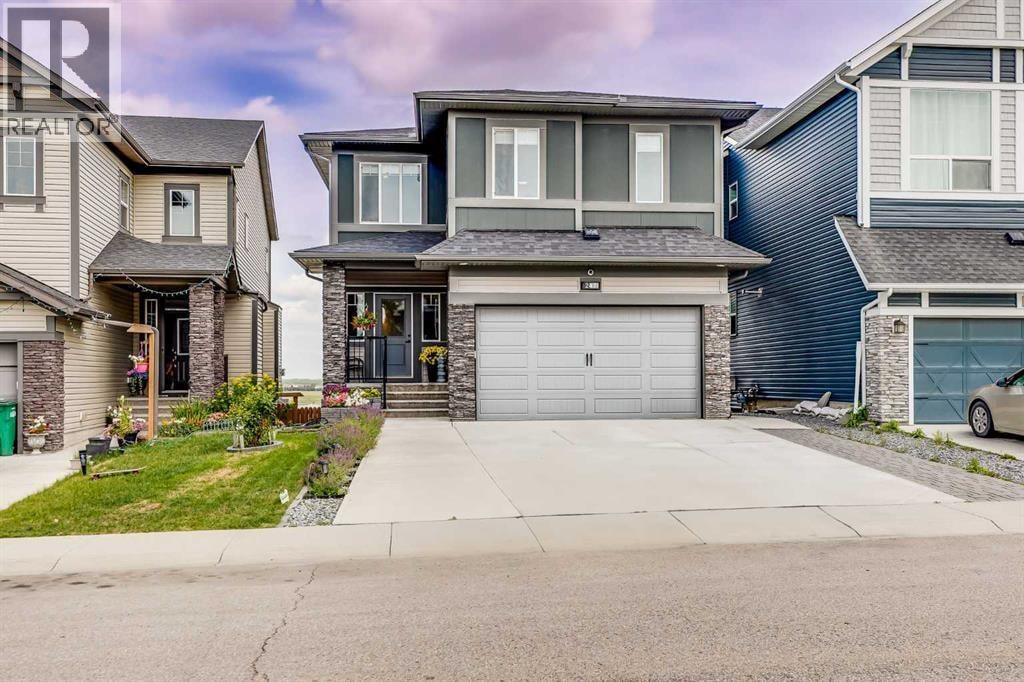 247 Hillcrest Heights SW — photo 1
