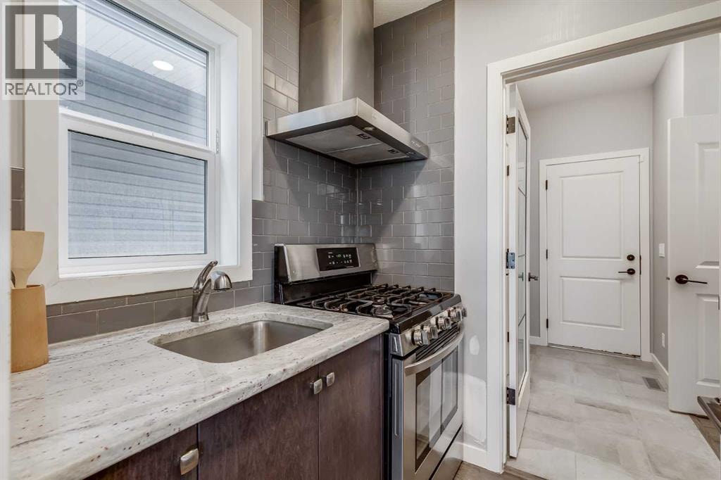 247 Hillcrest Heights SW — photo 10