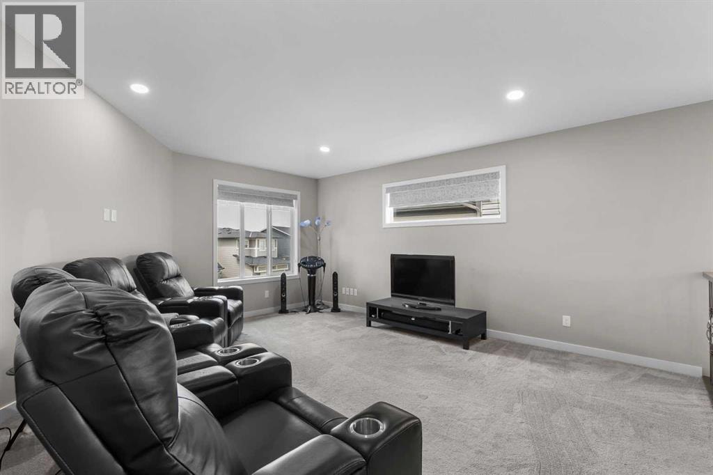 247 Hillcrest Heights SW — photo 16