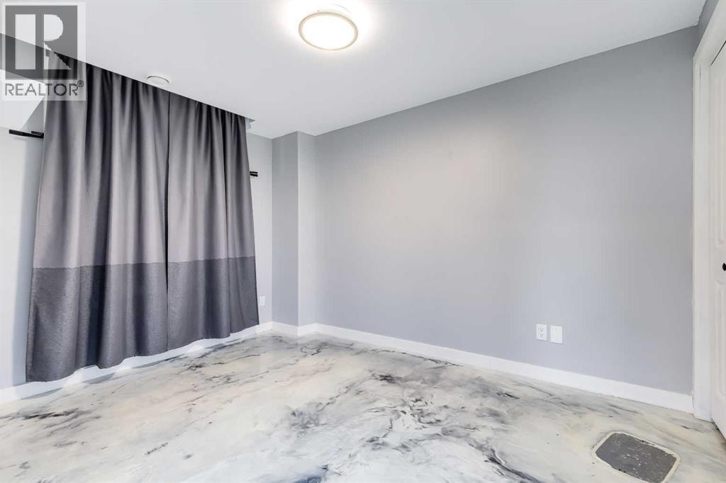 247 Hillcrest Heights SW — photo 37