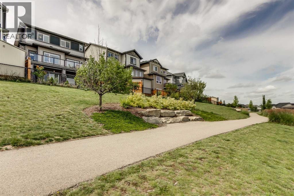 247 Hillcrest Heights SW — photo 44