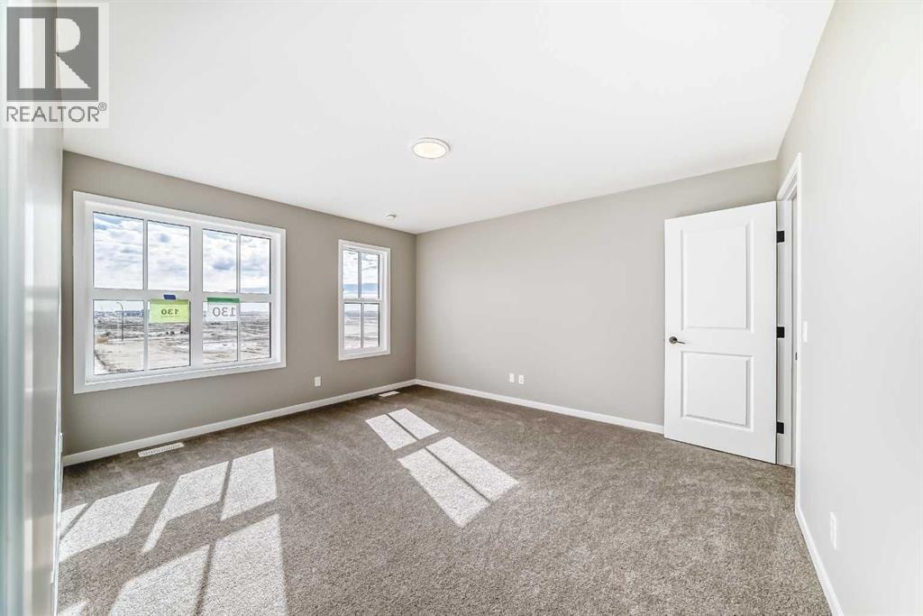 130 Bartlett Row SE — photo 33