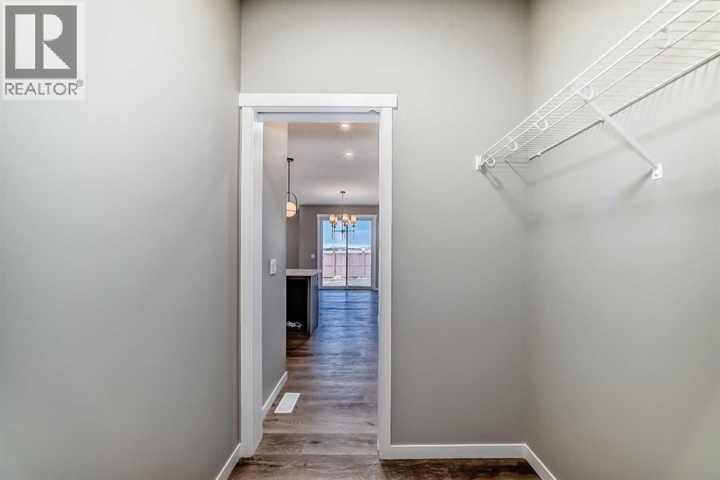 130 Bartlett Row SE — photo 18