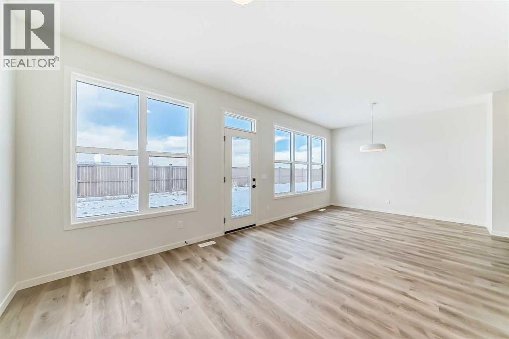 54 Bartlett Row SE — photo 15