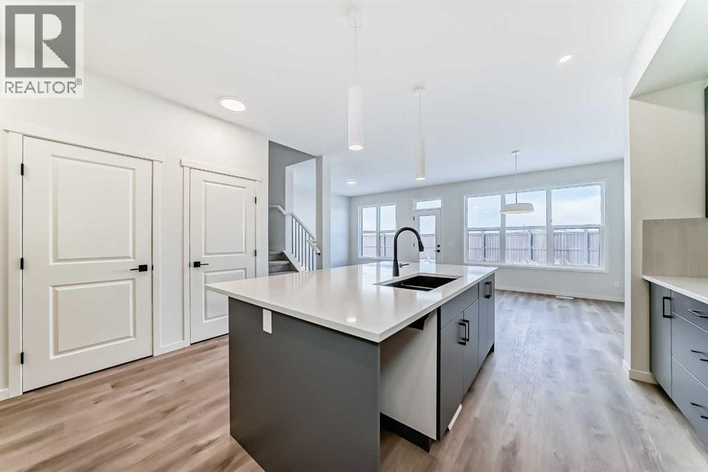 54 Bartlett Row SE — photo 9