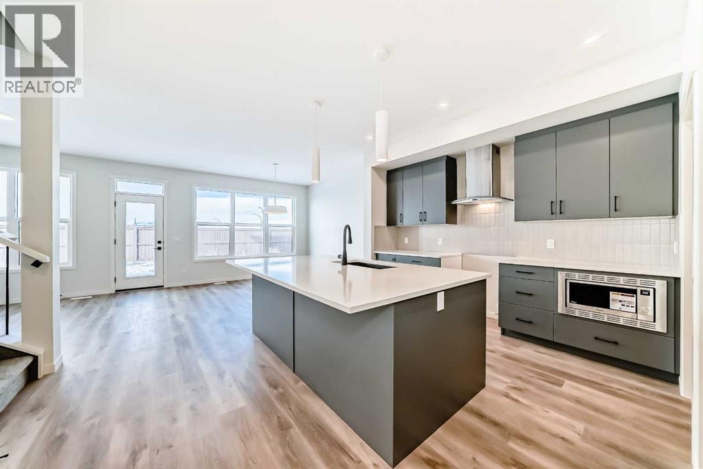 54 Bartlett Row SE — photo 8