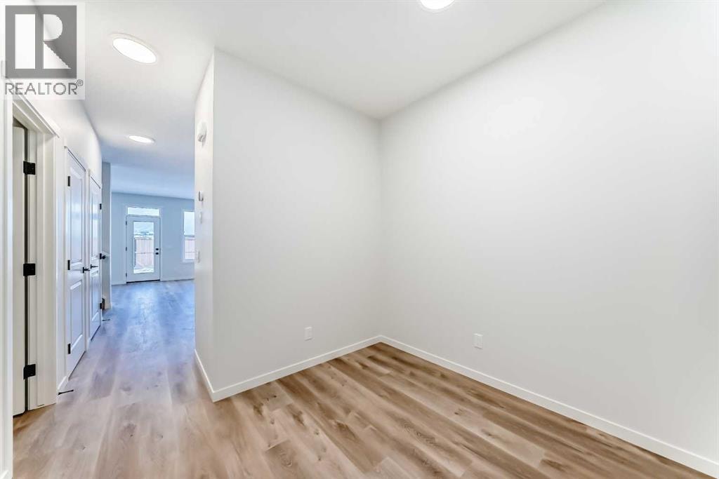 54 Bartlett Row SE — photo 17
