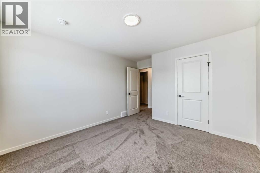 54 Bartlett Row SE — photo 32
