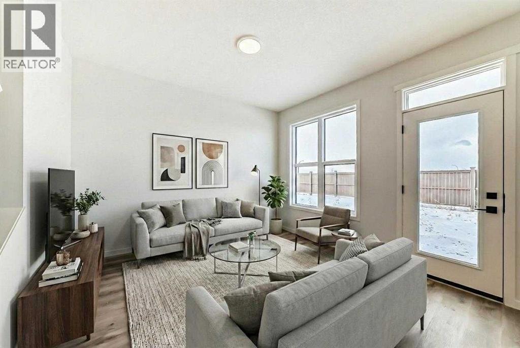 54 Bartlett Row SE — photo 3