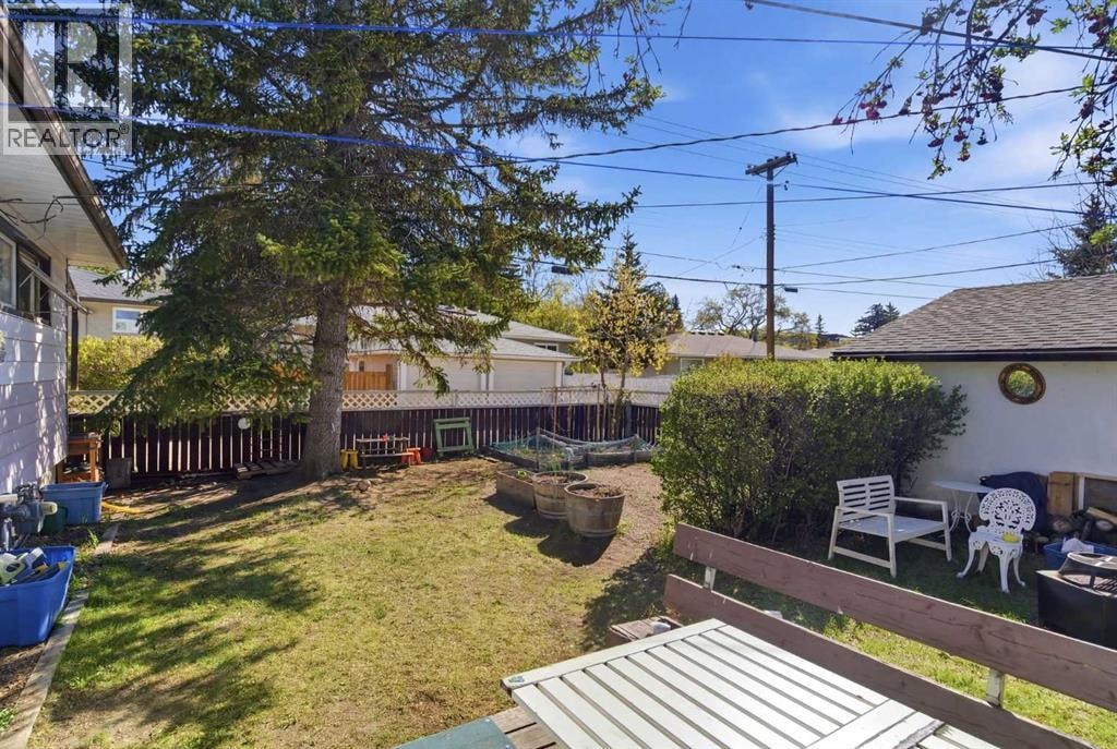 1211 Rosehill Drive NW — photo 19