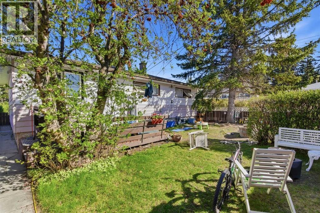 1211 Rosehill Drive NW — photo 22