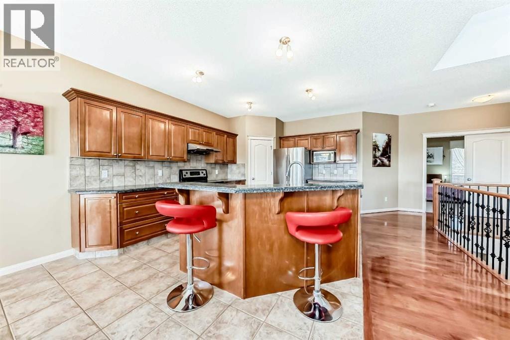 92 Hamptons Drive NW — photo 5