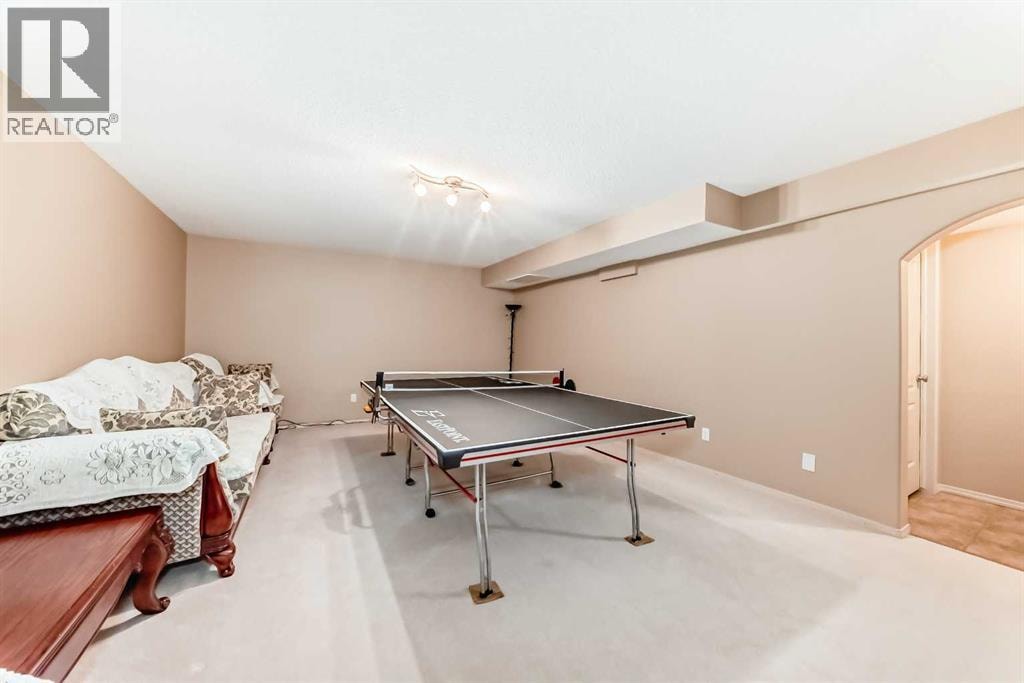 92 Hamptons Drive NW — photo 20