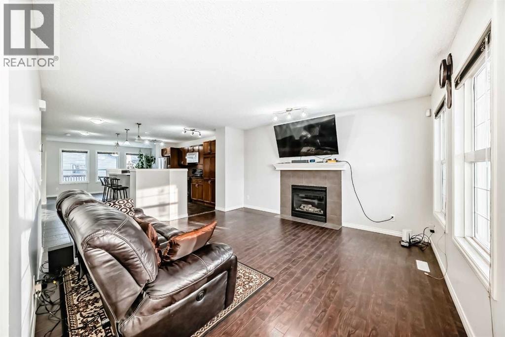 9275 Saddlebrook Drive NE — photo 7
