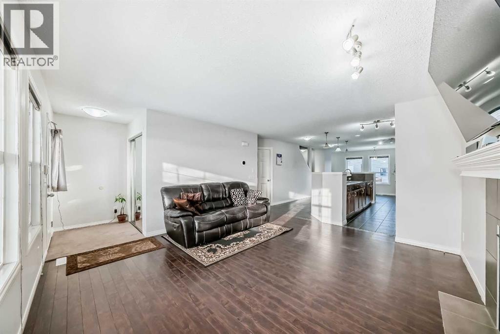 9275 Saddlebrook Drive NE — photo 6