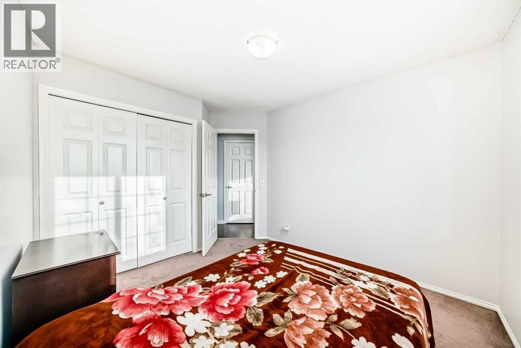 9275 Saddlebrook Drive NE — photo 11