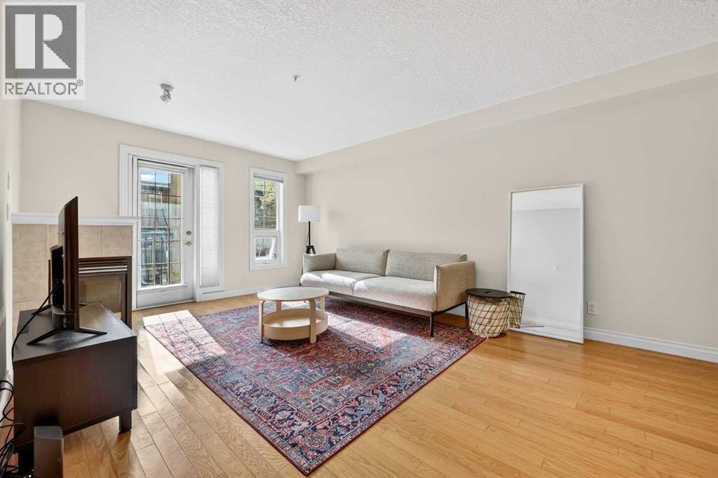 208, 630 10 Street NW — photo 16